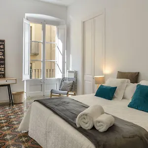 https://usc-girona-carrer-nou.topcostabravahotels.com